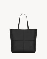 YSL SAINT LAURENT PARIS 4 CARRÉ tote in leather
